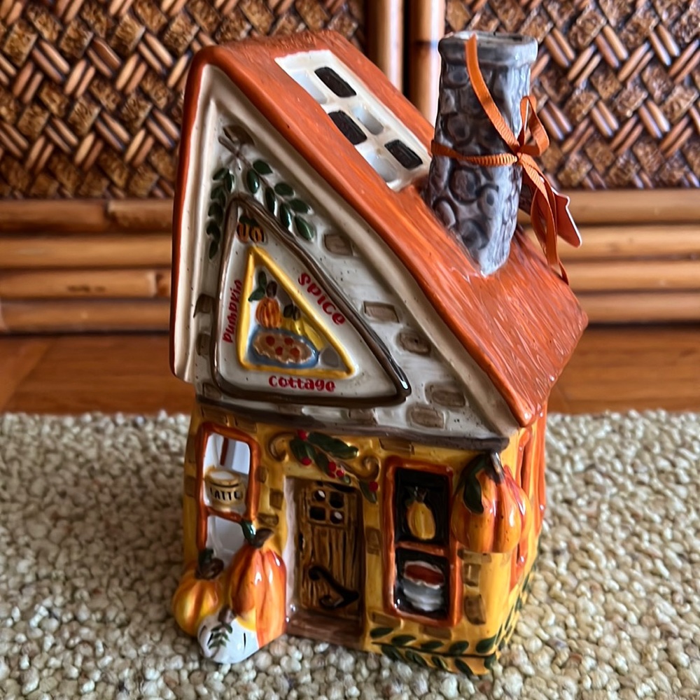 Blue Sky Pumpkin Spice Cottage